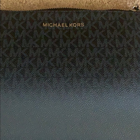 Michael Kors Teavels NWT - Picture 8 of 8